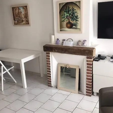 Apartment La Petite Oasis, Newly Renovated *