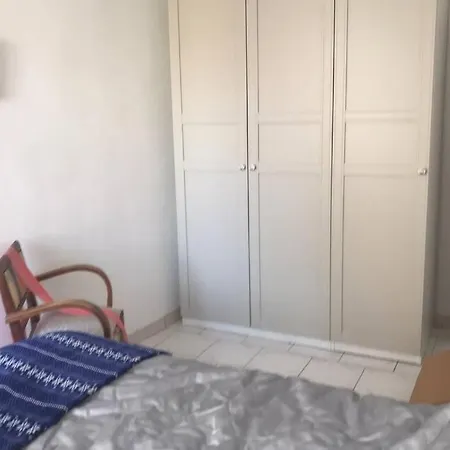 La Petite Oasis, Newly Renovated Apartment Toulon