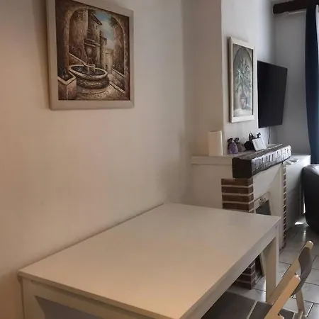 La Petite Oasis, Newly Renovated * Toulon