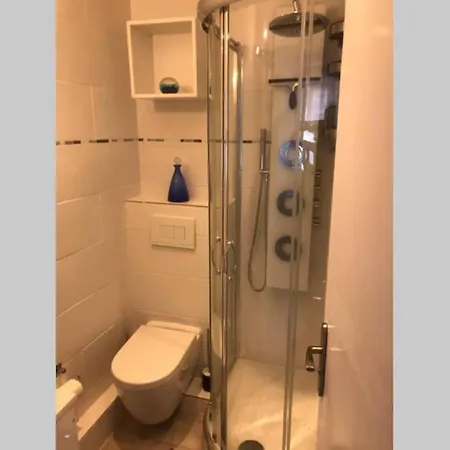 La Petite Oasis, Newly Renovated * Toulon